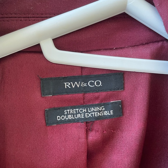 Red blazer - Picture 2 of 4